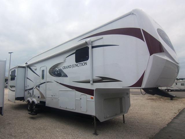 New 2010 Dutchmen Grand Junction 37TRL Fifth Wheel For Sale